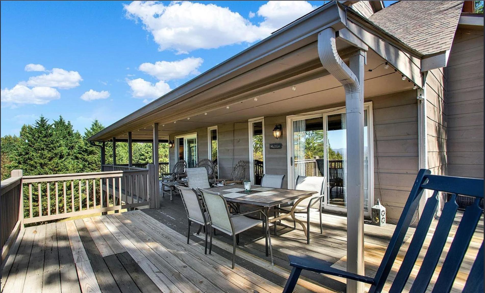 Birds Eye Cabin - Sunset & Starry Retreat Pet Friendly W Private Hottub, Fire Pit And Game Room Ellijay Luaran gambar